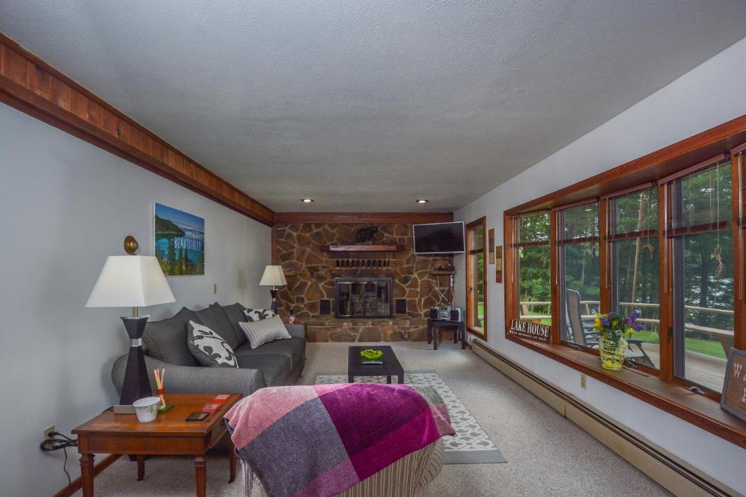 Photo of Livingroom in Thayerville