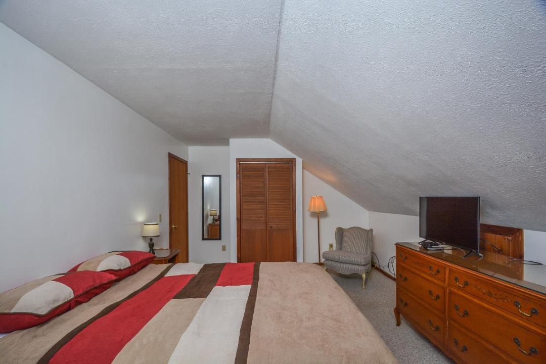 Photo of Bedroom in Thayerville