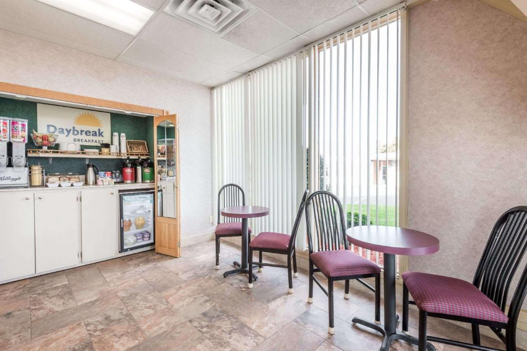 Photo of Livingroom in Niles