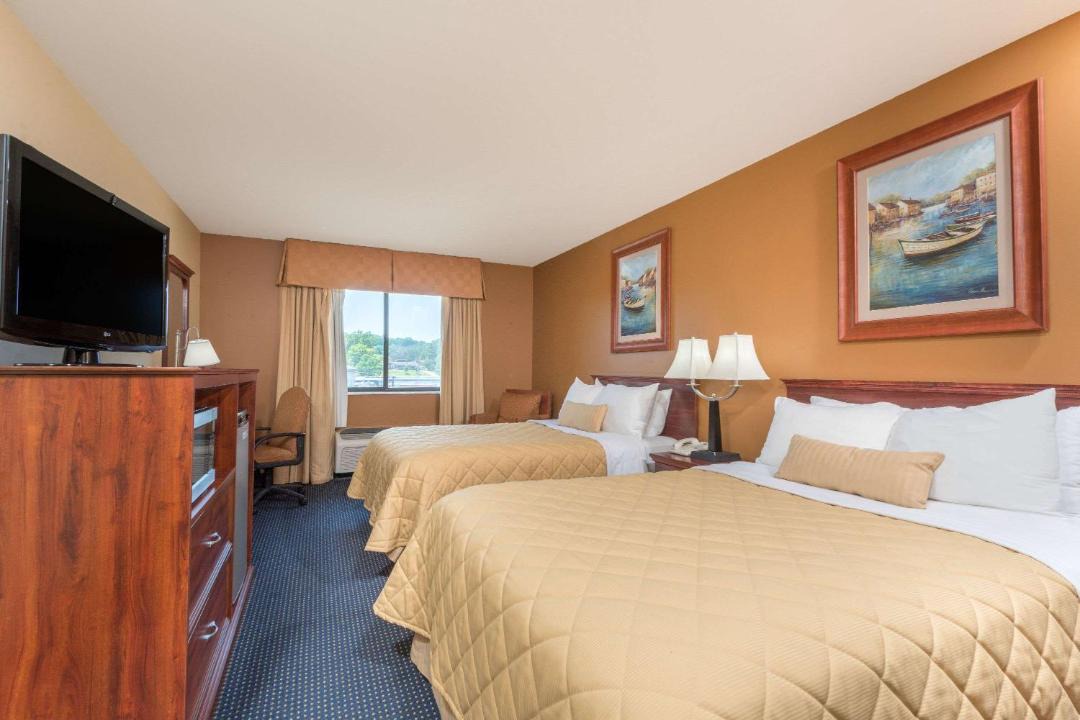 Photo of Bedroom in Catlettsburg