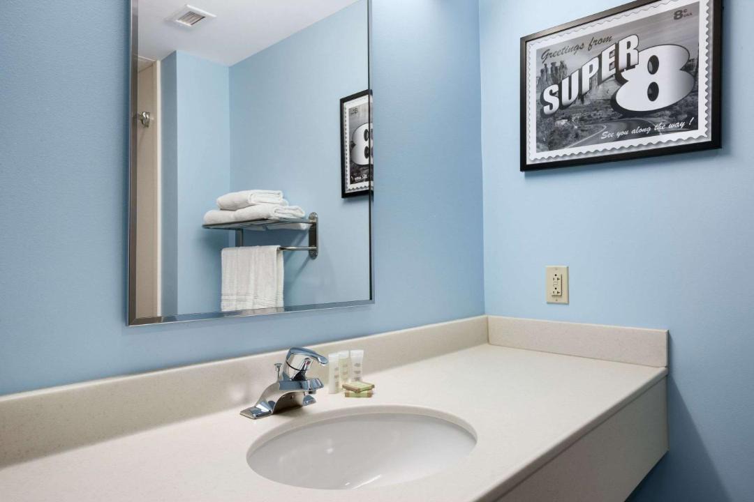 Photo of Bathroom in Deepwater