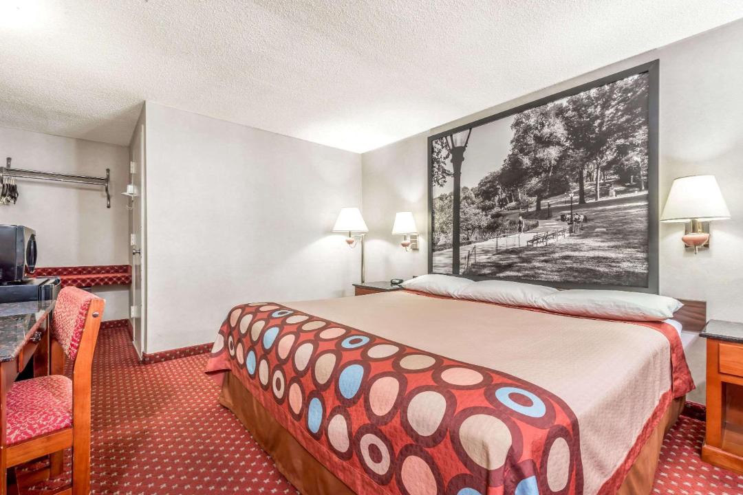 Photo of Bedroom in North Bergen