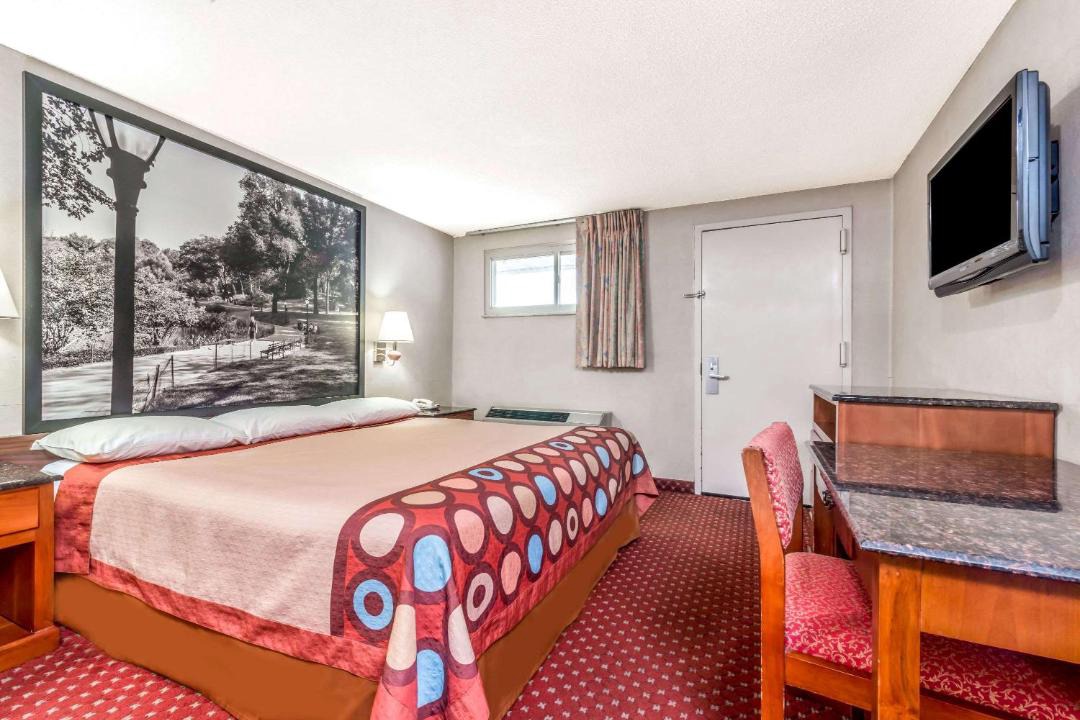 Photo of Bedroom in North Bergen