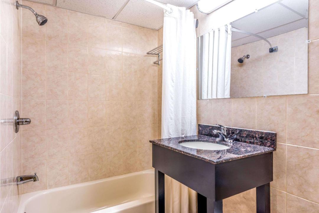 Photo of Bathroom in North Bergen