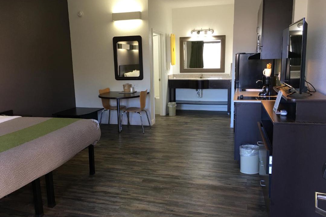 Photo of Livingroom in Twin Brook