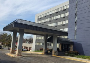 Comfort Inn & Suites BWI Airport