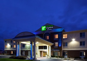Holiday Inn Express Hotel & Suites Cincinnati-Blue Ash, an Ihg Hotel