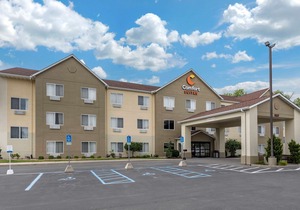Comfort Suites Auburn Near I-69