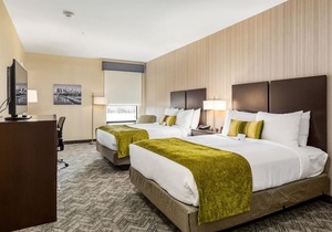 Best Western Plus Philadelphia-Pennsauken Hotel