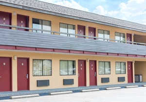 Days Inn by Wyndham Pittsburgh-Harmarville