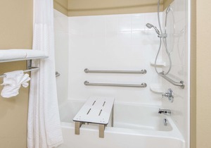 Microtel Inn and Suites North Canton