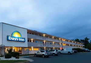 Days Inn by Wyndham Monmouth Junction Princeton