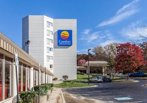 Comfort Inn & Suites BWI Airport