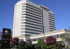 DoubleTree by Hilton Fort Lee/George Washington Bridge