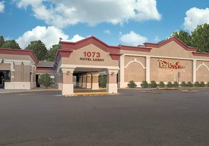 2-Star Hotel ∙ Red Roof Inn Bordentown - McGuire AFB