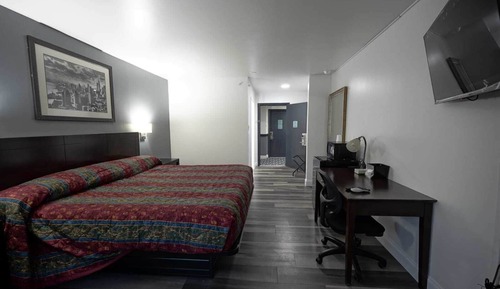 Deluxe Single Room