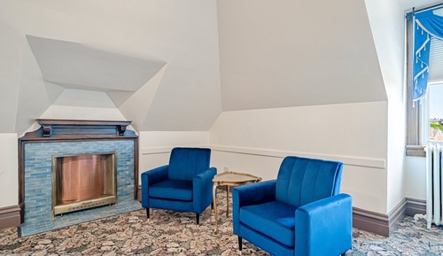 Luxury Suite, 1 King Bed, Non Smoking, Club Lounge Access
