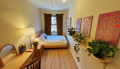 Standard Room, 1 Double Bed (Shared Bathrooms)