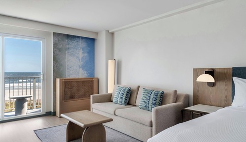 Room, 1 King Bed, Balcony, Oceanfront (Balcony)