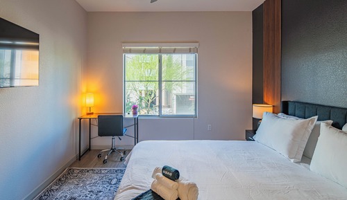 Comfort Apartment, 2 Bedrooms, Pets Allowed