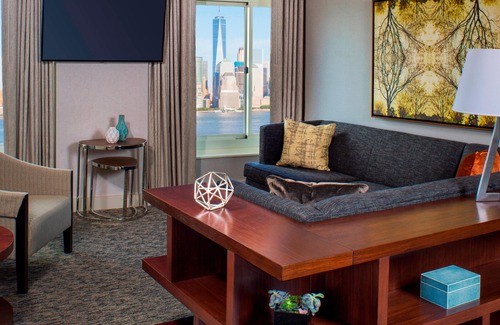 The Waterfront Hotel | The Westin Jersey City Newport