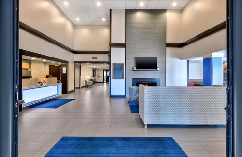Chillicothe Hotel | Holiday Inn Express Chillicothe East, an IHG Hotel