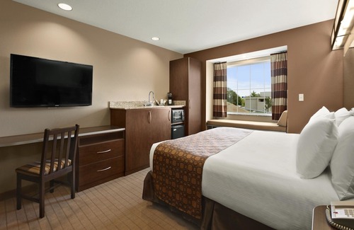 Barton Hotel | Microtel Inn & Suites - St Clairsville