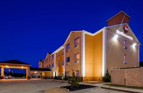 Harrison Hotel | Best Western Plus Whitewater Inn