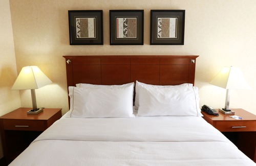 Cheyney Hotel | Holiday Inn Express Hotel & Suites West Chester, an Ihg Hotel