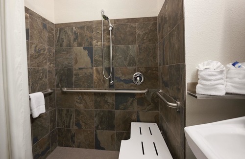 Wilkes-Barre Hotel | Microtel Inn & Suites by Wyndham Wilkes Barre
