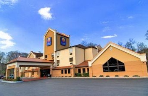 LaVale Hotel | Comfort Inn & Suites LaVale - Cumberland