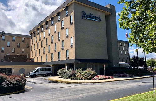 Trevose Hotel | Radisson Hotel Philadelphia Northeast