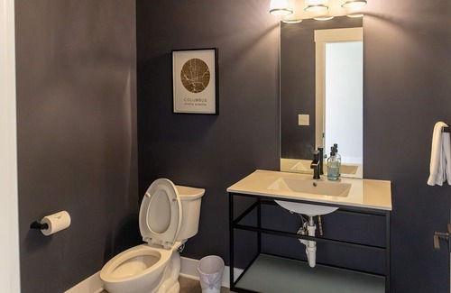 Merion Village Condo | Luxe 3-bedroom Condo in German Village! Close To All Dining and Events!