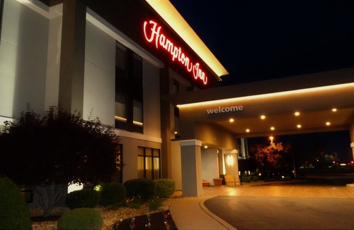 Carbondale Hotel | Hampton Inn Carbondale