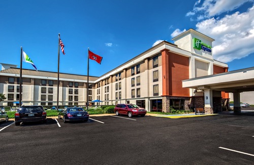 New Pathways Hotel | Holiday Inn Express Memphis Medical Center - Midtown, an Ihg Hotel
