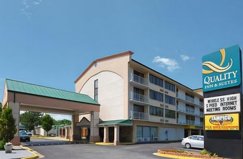 Laurel Hotel | Quality Inn & Suites Laurel