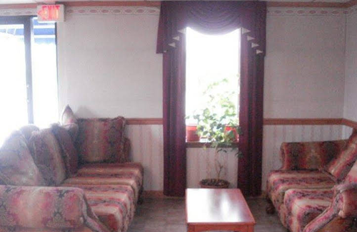 Maugansville Hotel | State Line Inn