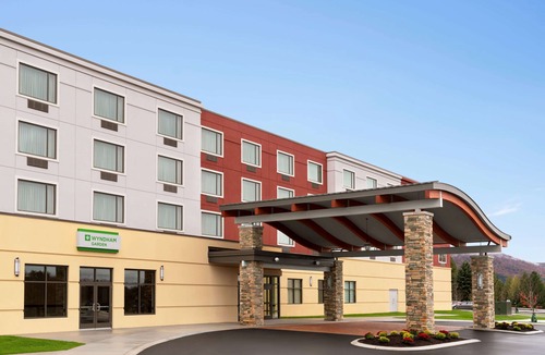Boalsburg Hotel | Wyndham Garden State College