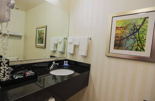 Berea Hotel | Fairfield Inn & Suites Lexington Berea