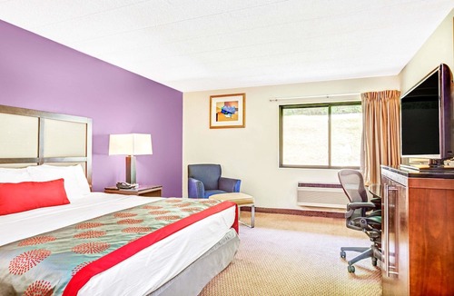 Rockaway Hotel | Ramada by Wyndham Rockaway