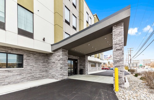 Pennsauken Hotel | Best Western Plus Philadelphia-Pennsauken Hotel