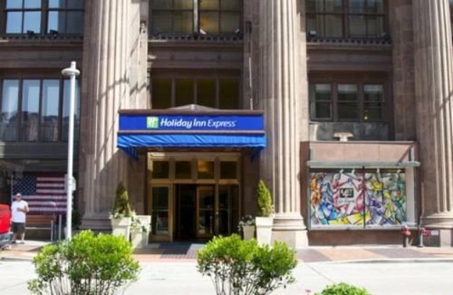 Medina Hotel | Quality Inn & Suites Medina - Akron West