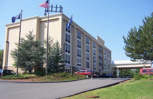 Wilkes-Barre Hotel | Holiday Inn Express Wilkes Barre East, an Ihg Hotel