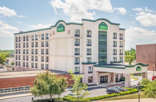 Lima Hotel | Wingate by Wyndham Lima