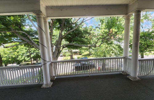 Scranton House | Spacious 5-bedroom Historic Home blending Charm with Modern