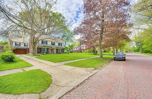 Youngstown Apartment | Charming Youngstown Retreat - 2 Mi to Downtown!