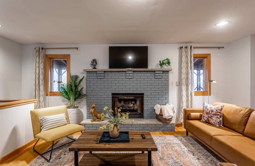 Mount Pocono House | Heated Indoor Private Pool | Hot Tub | Game Room