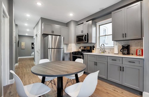 Roselle Park Apartment | Very Affordable & New!6 Beds Apt in Roselle Park,NJ! Near Schools. Pet Friendly!