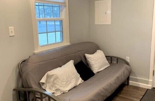 Ono House | Near HERSHEY Park ! Hiking, Parks close. 1 story home, senior and kid friendly!!