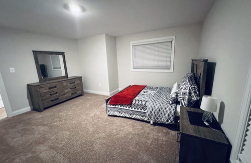 Hagerstown House | Farm & Mountain View Paradise, Quiet Neighborhood Close to Shops and Restaurants